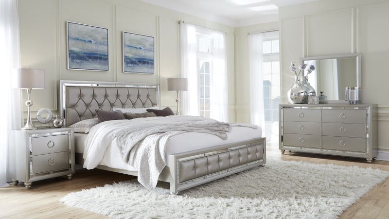 Riley - King Bed - Silver