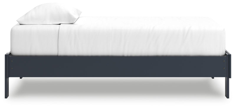 Simmenfort - Platform Bed