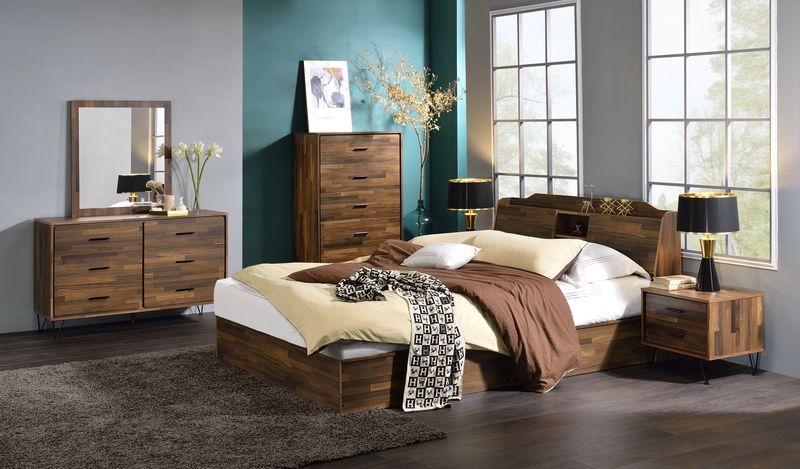 Hestia - Queen Bed - Walnut Finish