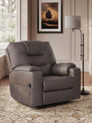 Belmone Pike - Power Lift Recliner