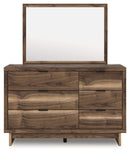 Chirason - Panel Platform Bedroom Set