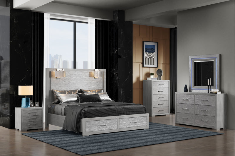 Tiffany - 5 Piece King Bedroom Set - Silver