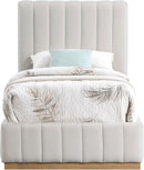 Lucia - Bed