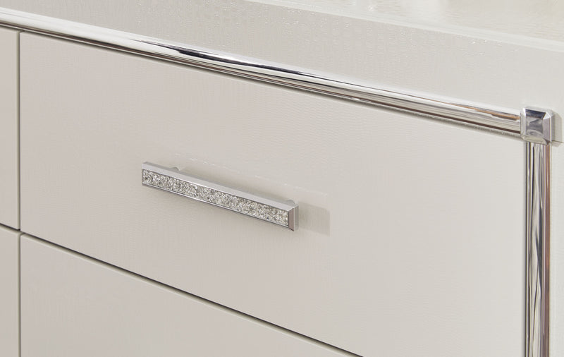 Zyniden - Silver - Six Drawer Dresser