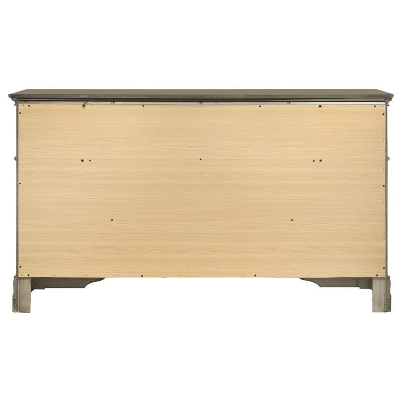 Manchester - 7-Drawer Dresser - Wheat