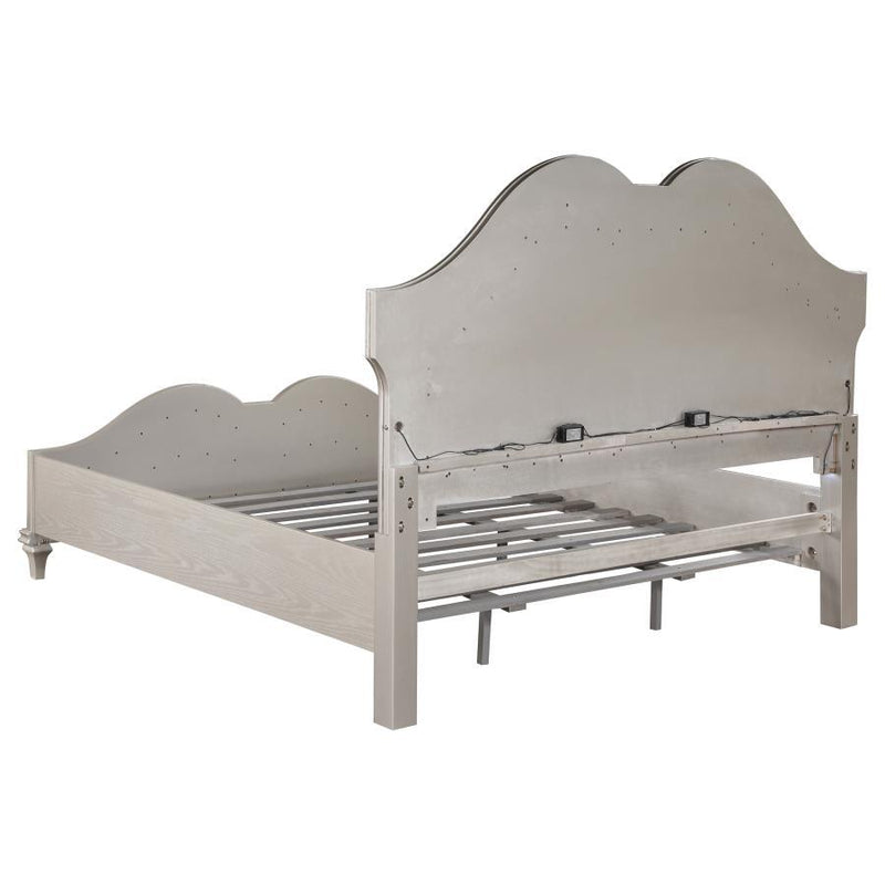 Evangeline - Bed